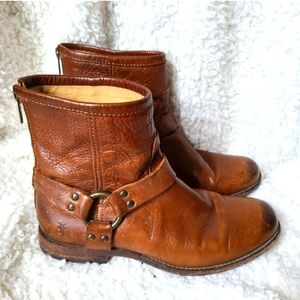 Frye Phillip Harness Boot Sz 8